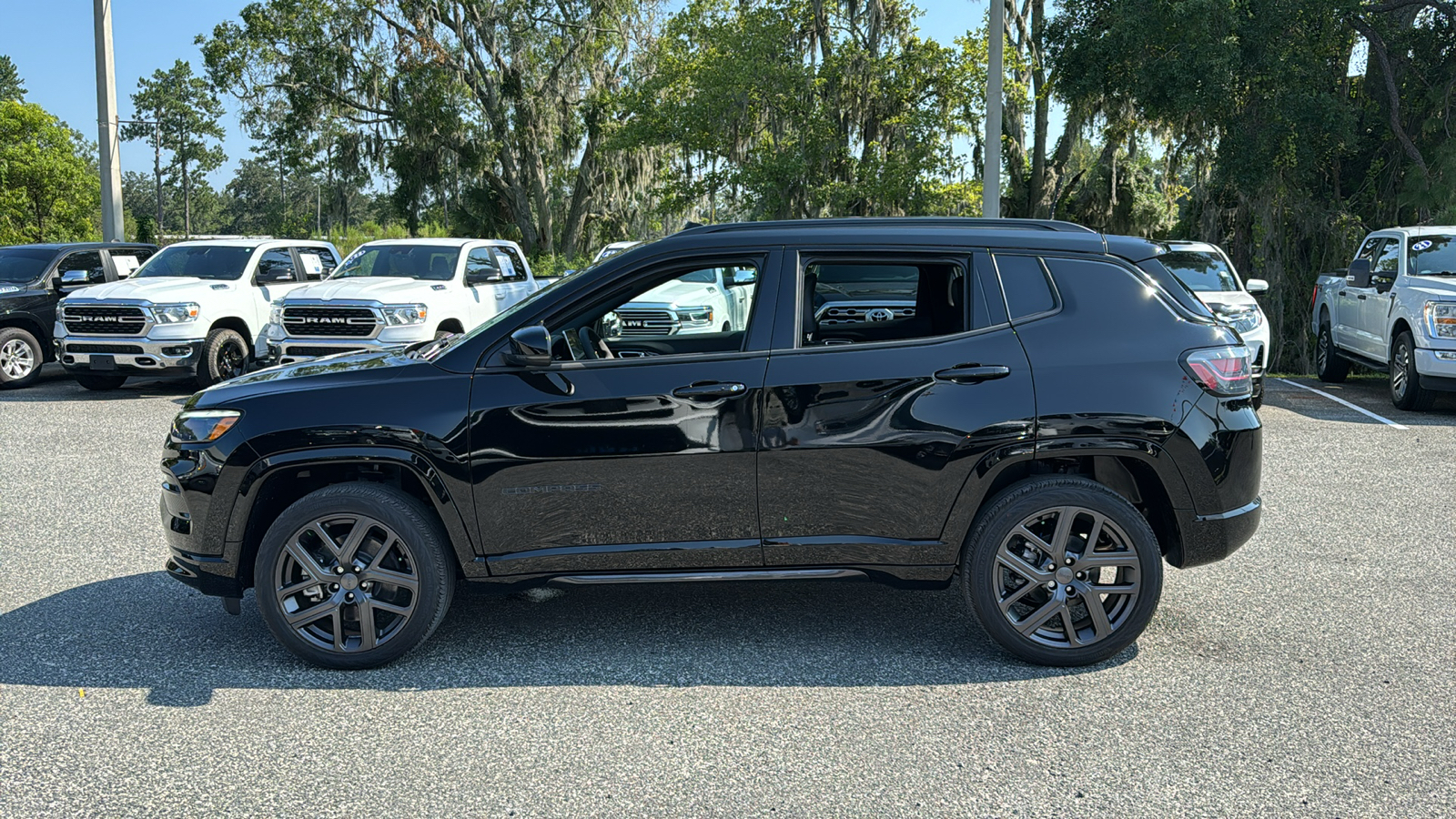 2024 Jeep Compass Limited 2