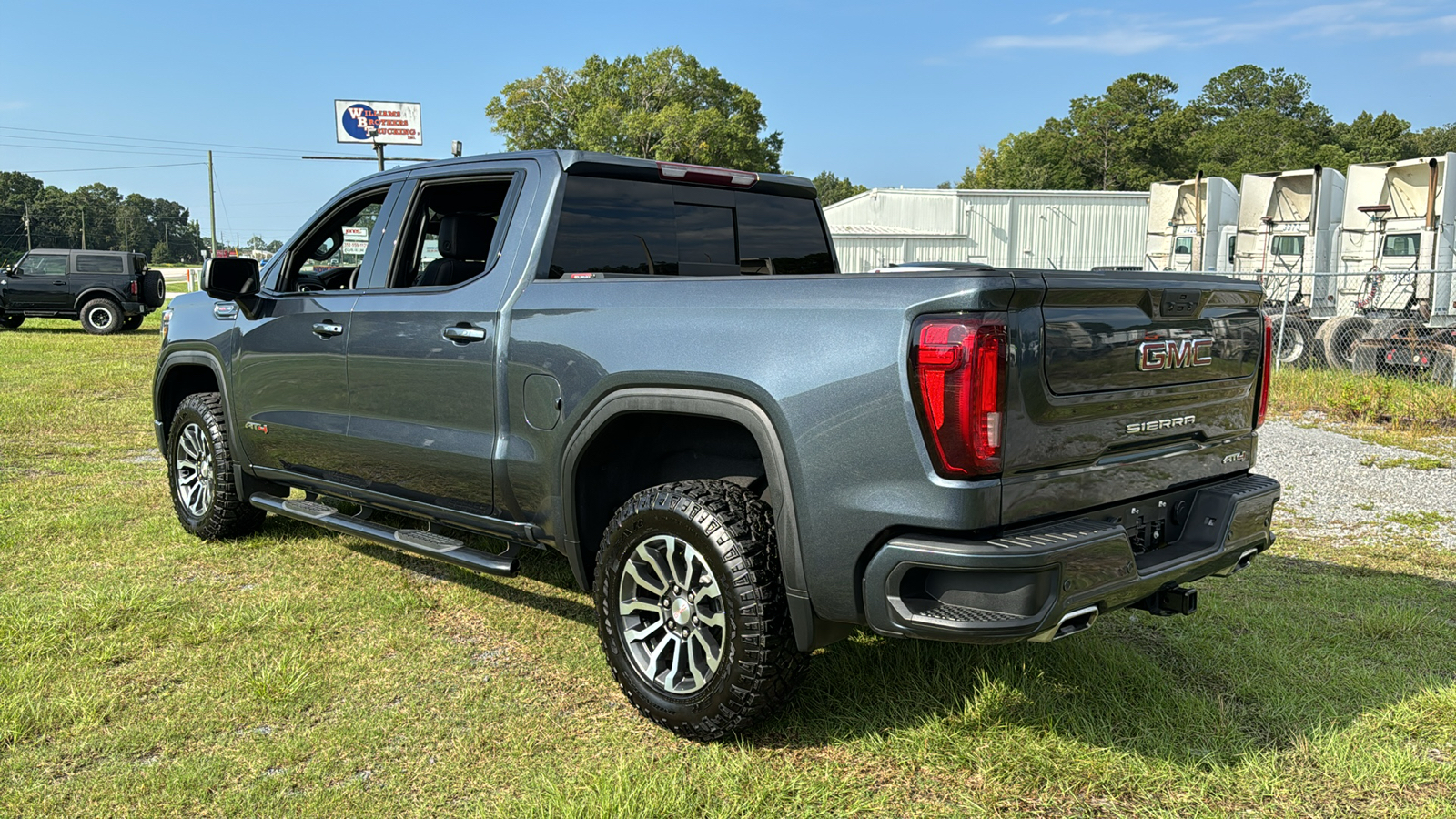 2022 GMC Sierra 1500 Limited AT4 7