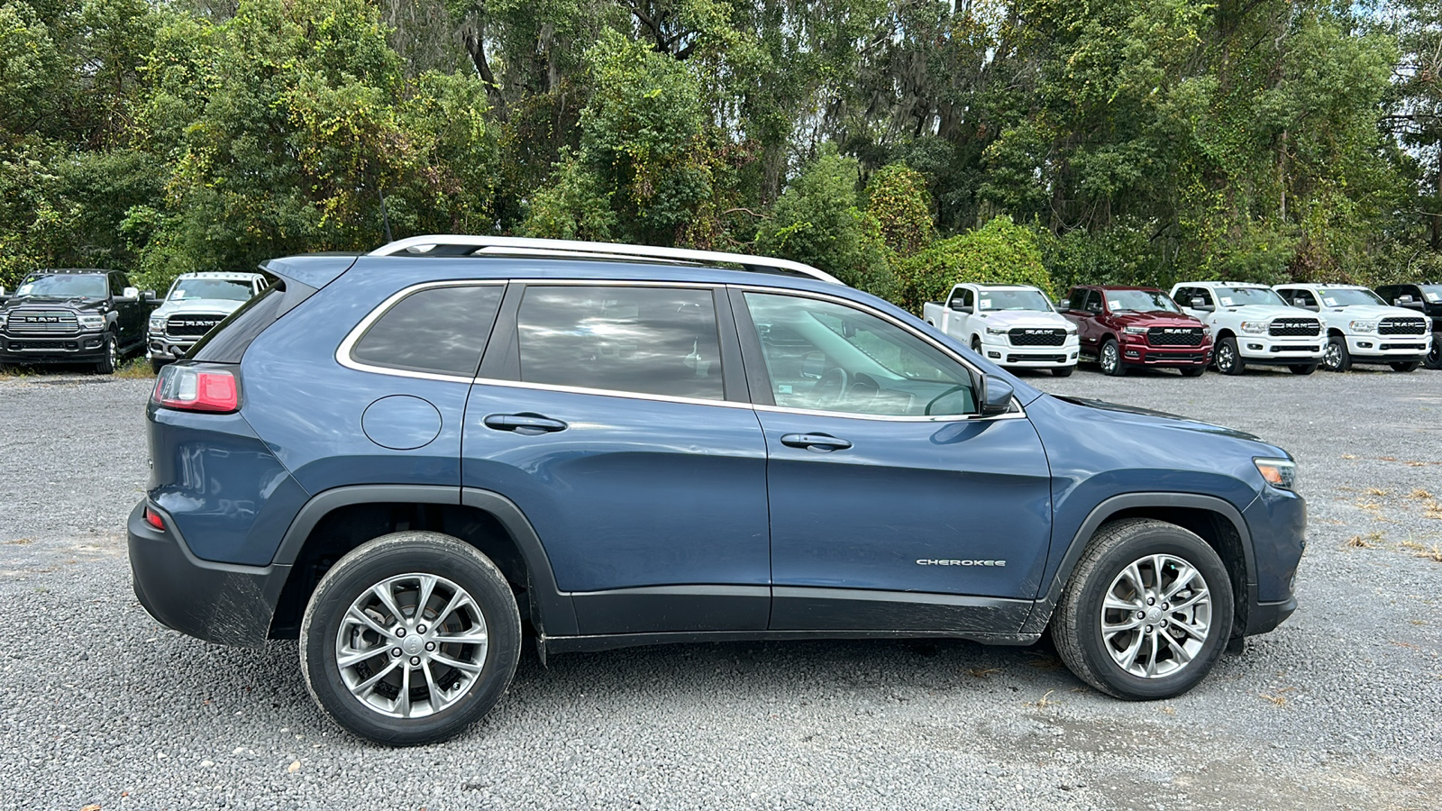 2021 Jeep Cherokee Latitude Lux 6