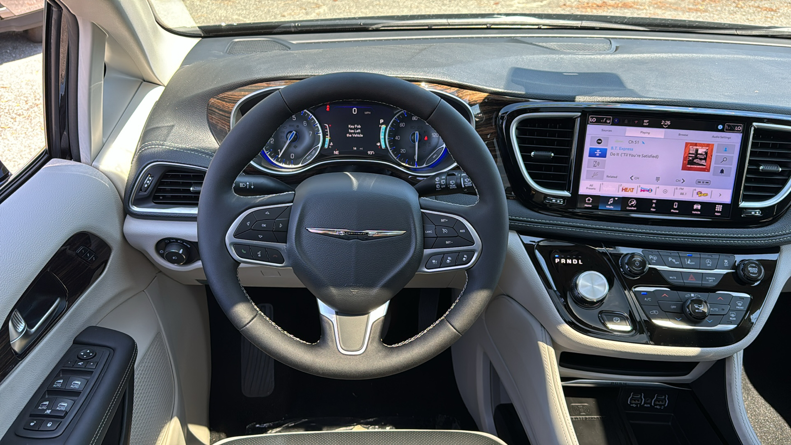 2024 Chrysler Pacifica Limited 22