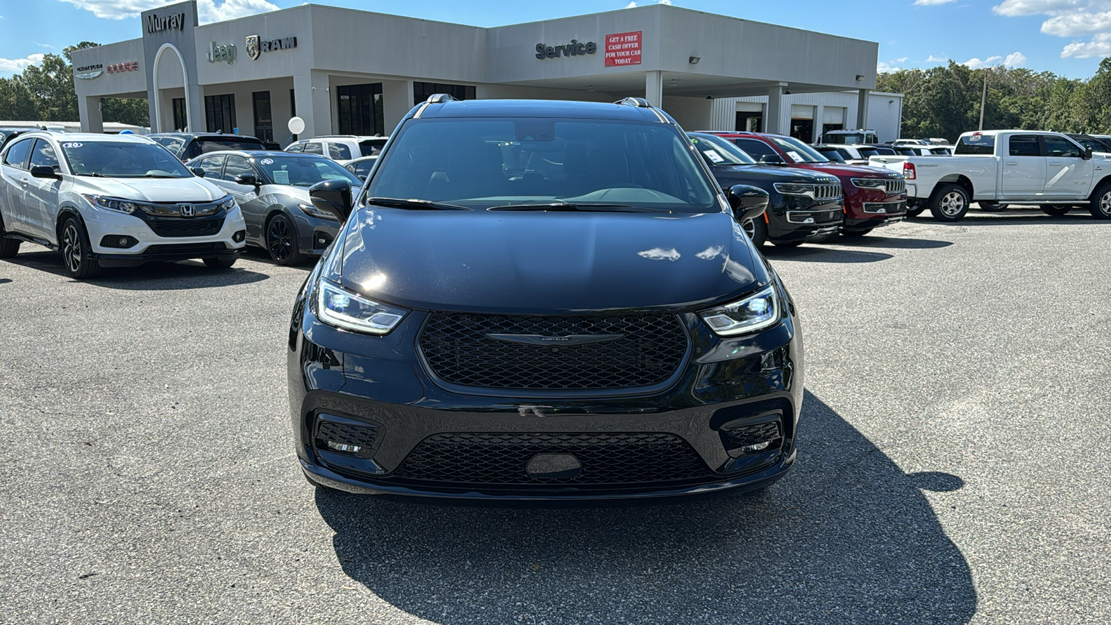 2024 Chrysler Pacifica Touring L 15