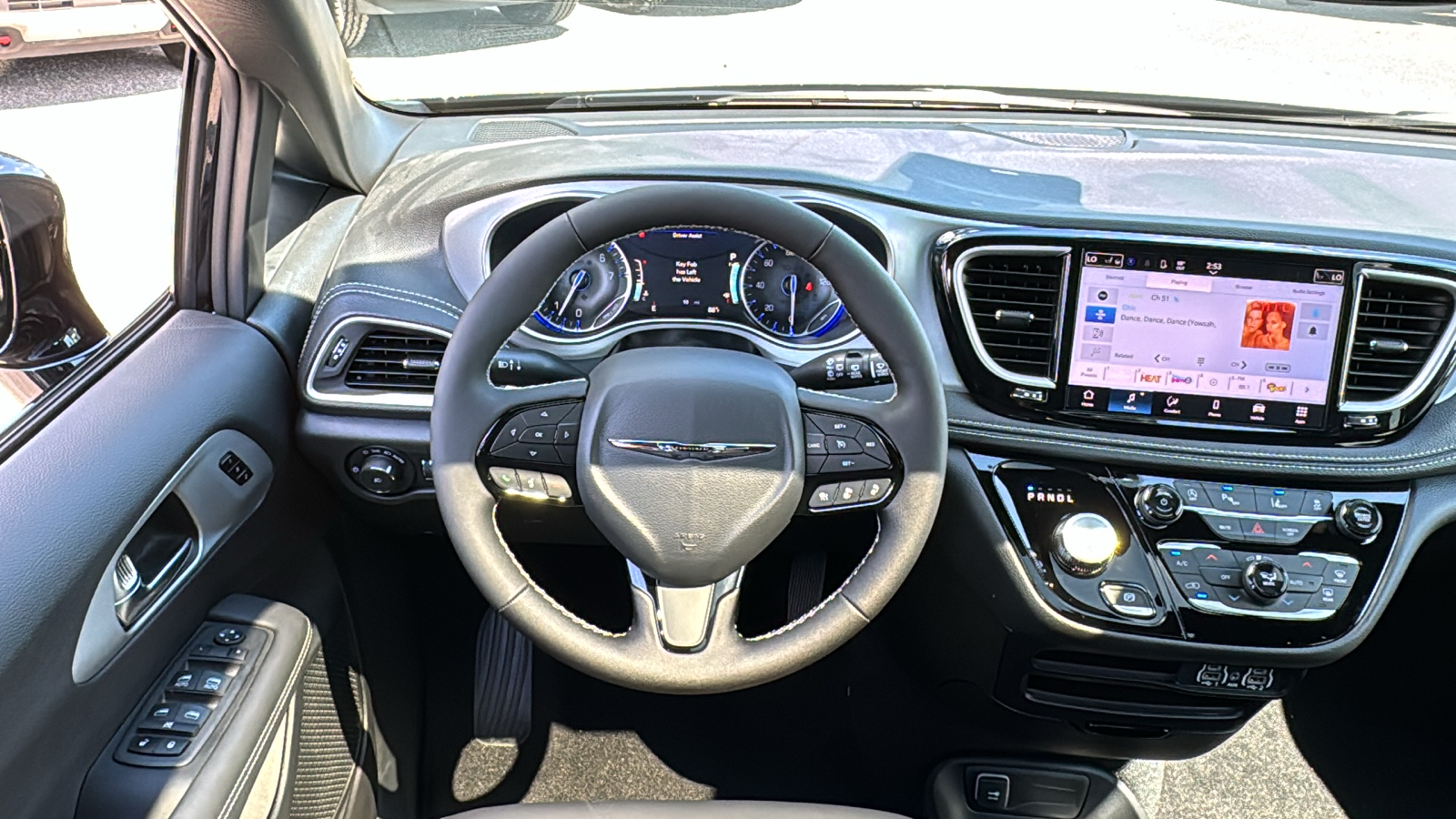 2024 Chrysler Pacifica Touring L 20