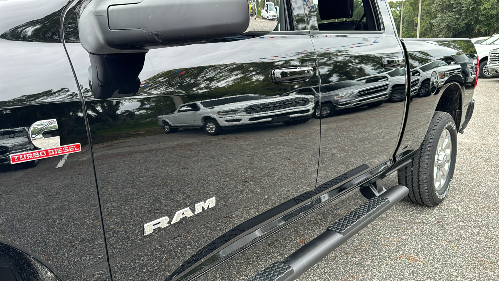 2024 Ram 3500 Laramie 15