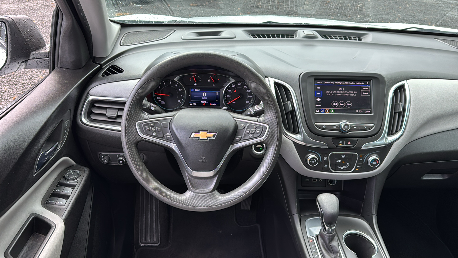 2022 Chevrolet Equinox LS 14