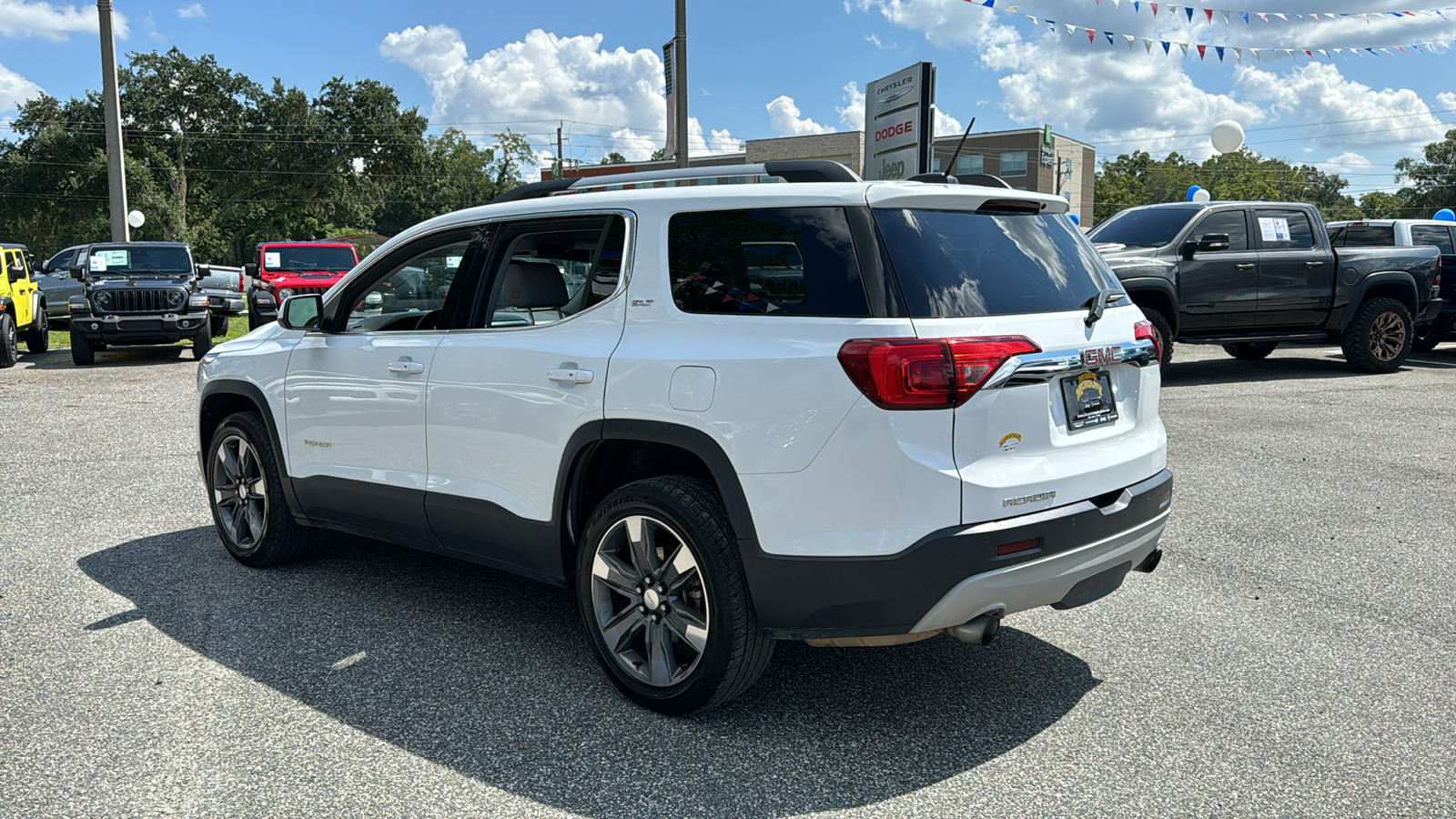 2018 GMC Acadia SLT-2 3