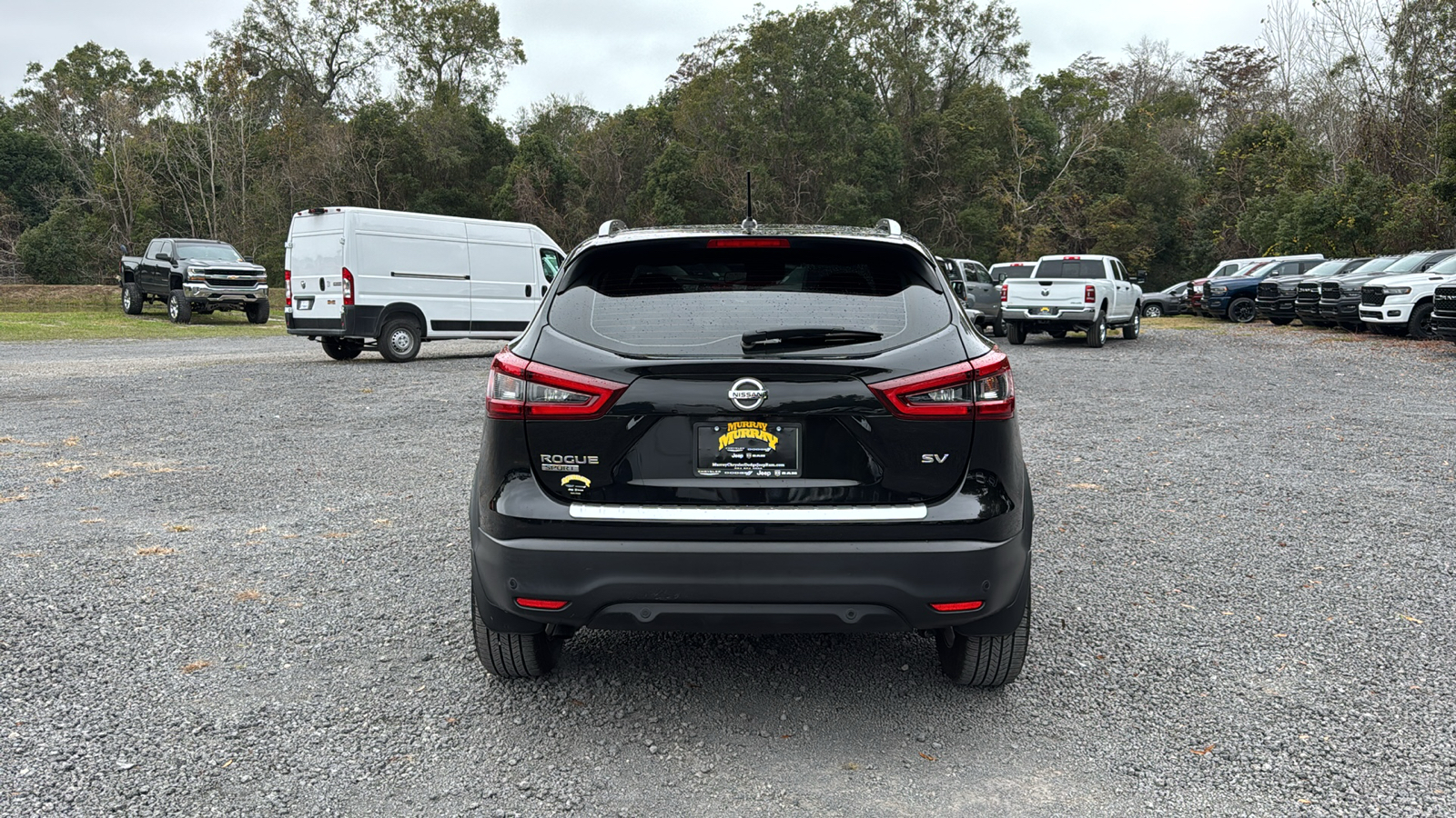 2020 Nissan Rogue Sport SV 4