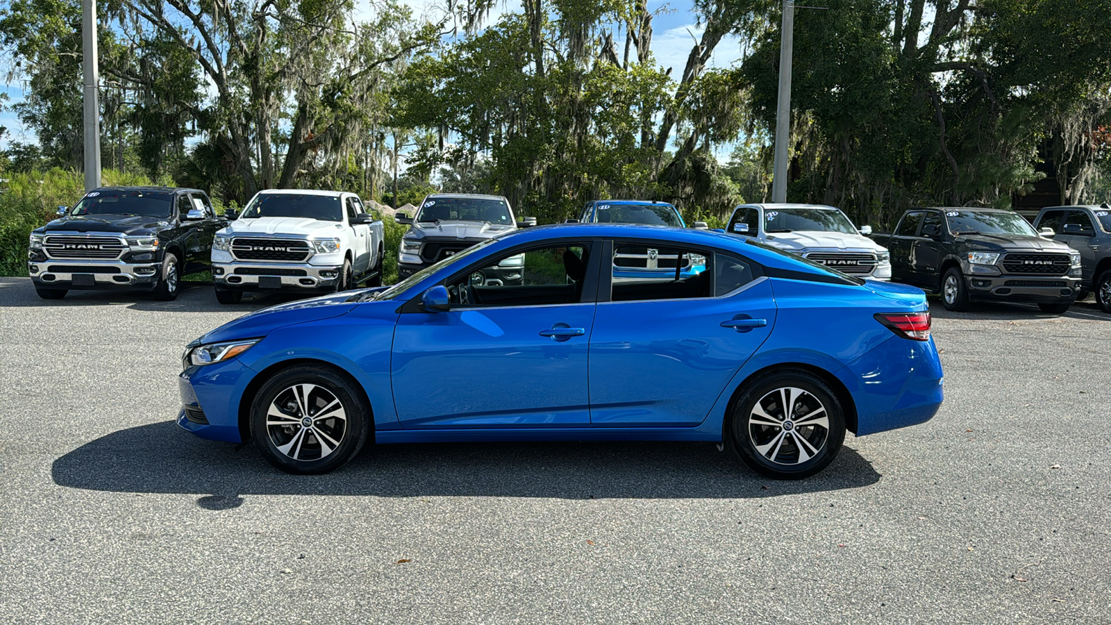 2023 Nissan Sentra SV 2