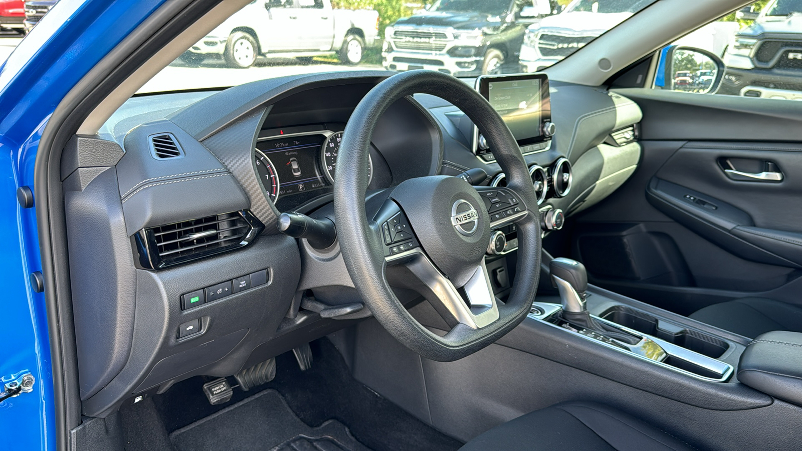 2023 Nissan Sentra SV 28