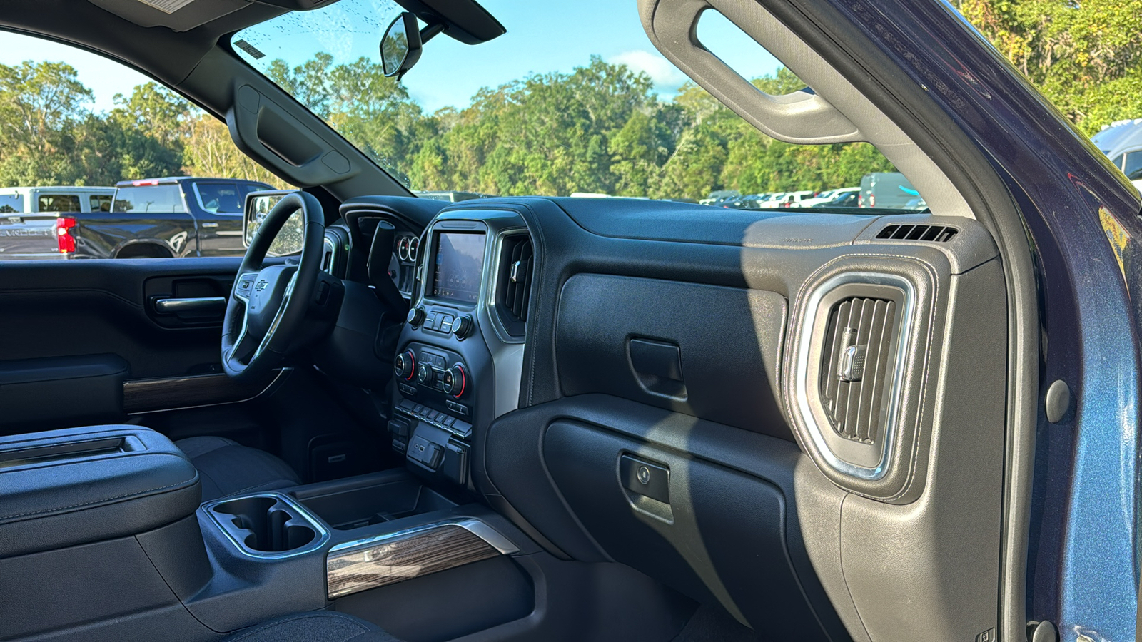 2019 Chevrolet Silverado 1500  9