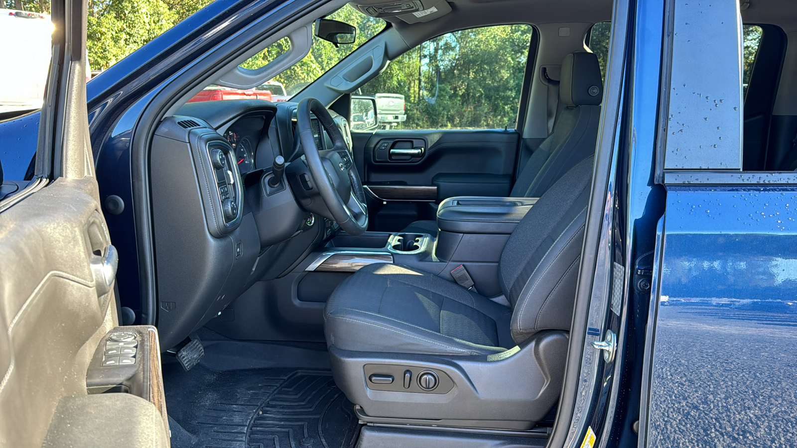 2019 Chevrolet Silverado 1500  14