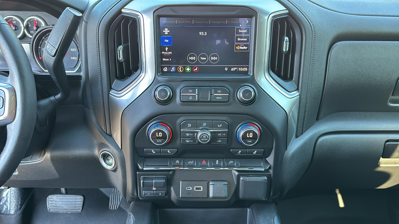 2019 Chevrolet Silverado 1500  26