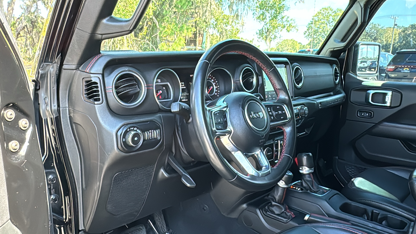 2020 Jeep Wrangler Unlimited Rubicon 33