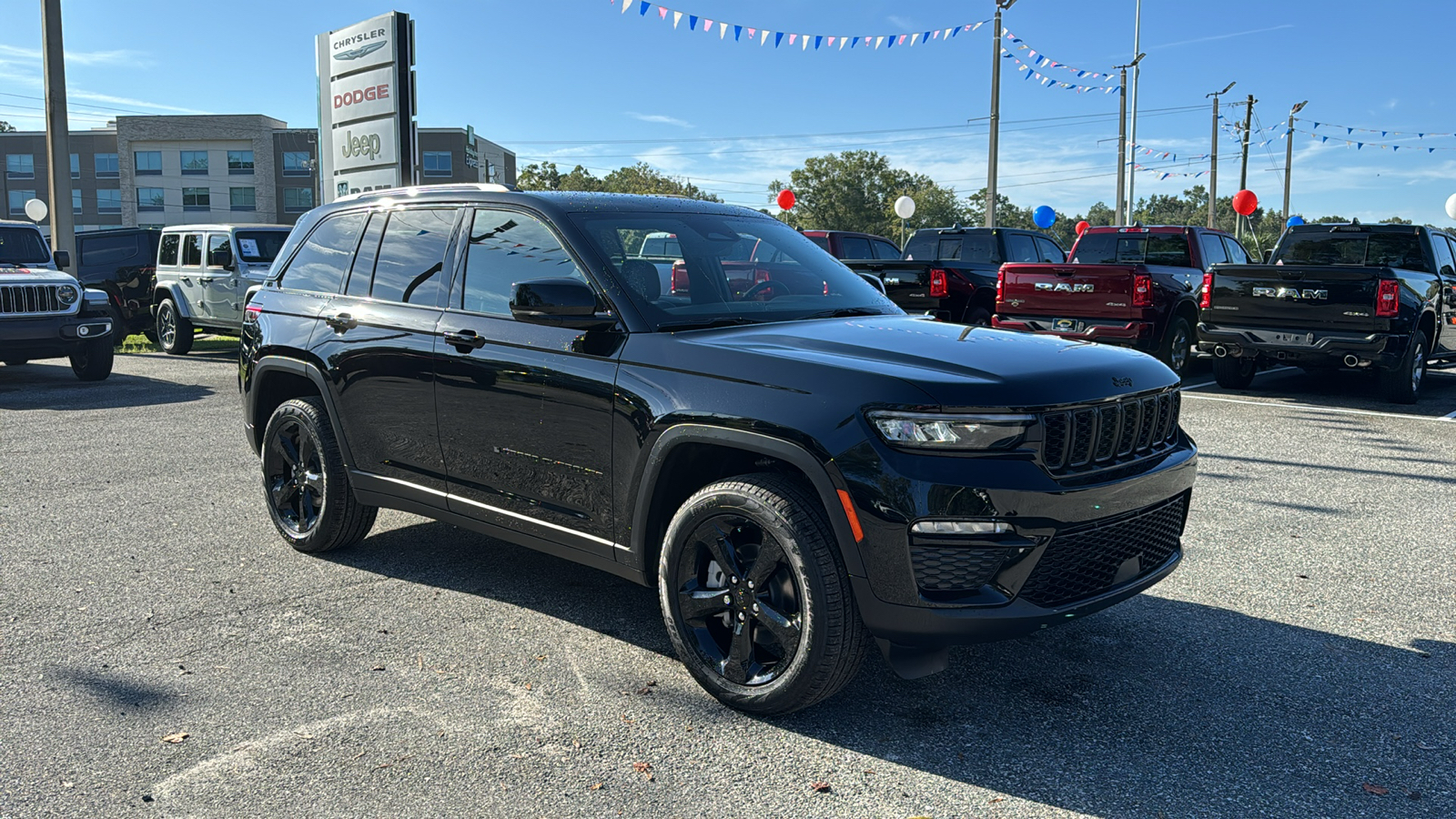 2025 Jeep Grand Cherokee Limited 14