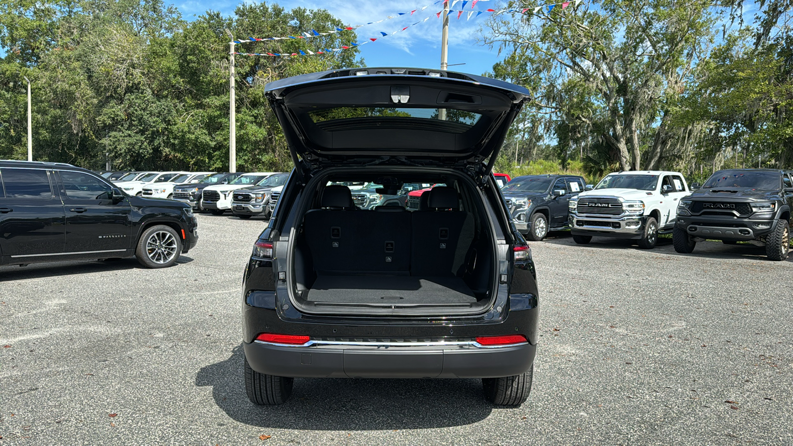 2025 Jeep Grand Cherokee Limited 7