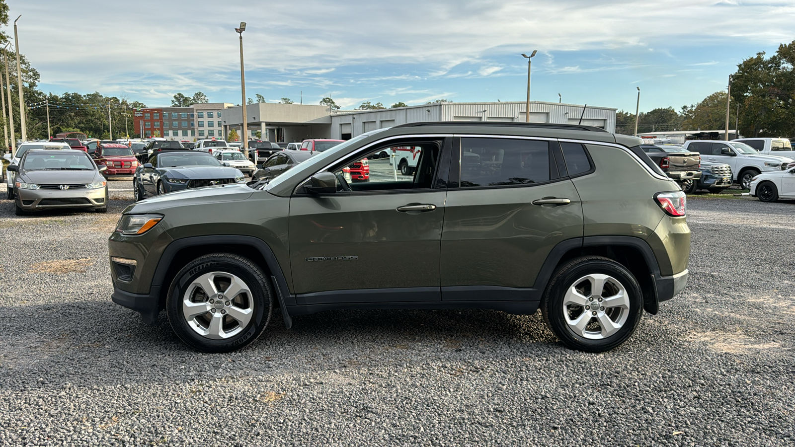 2018 Jeep Compass Latitude 2