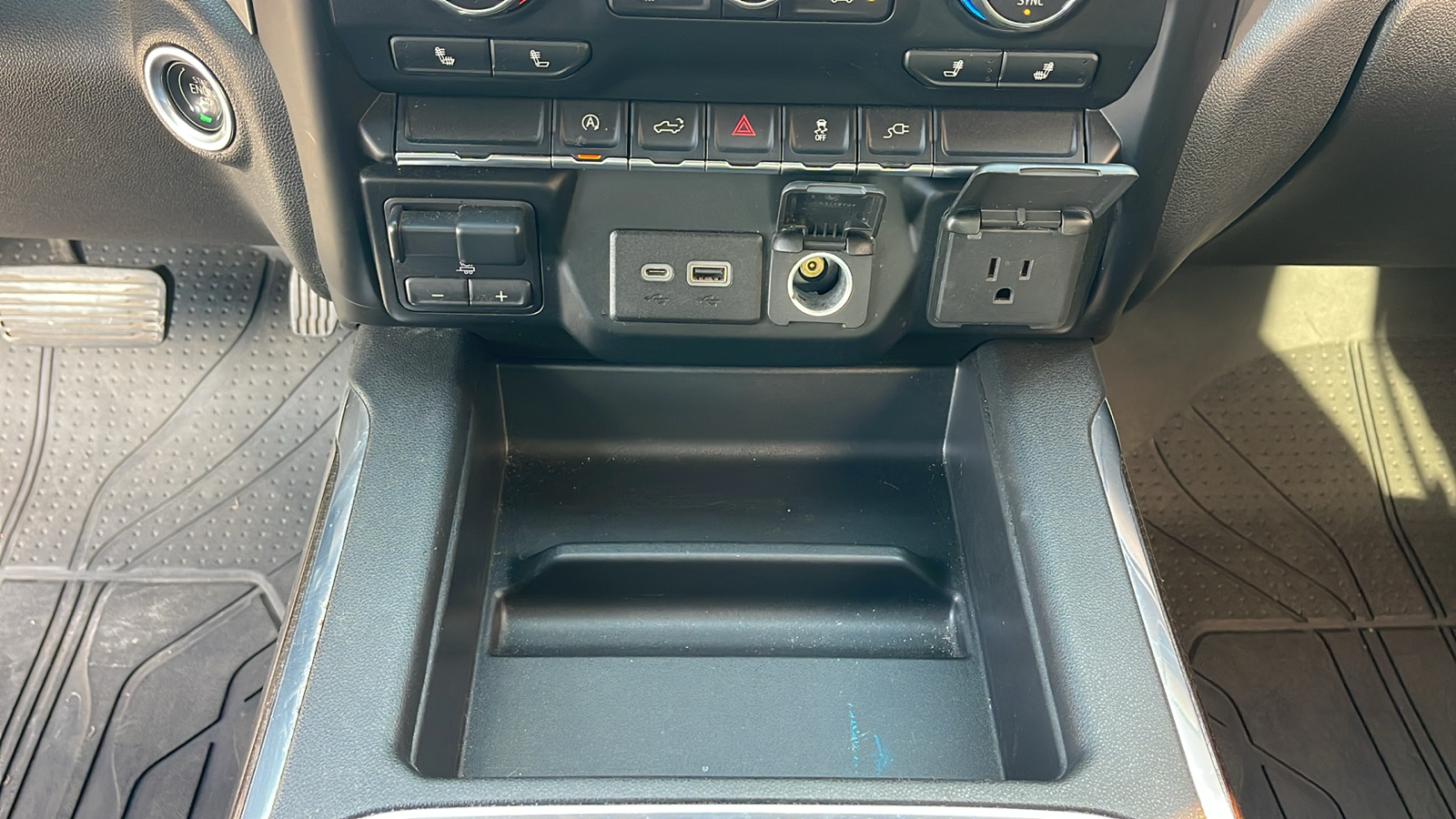 2019 Chevrolet Silverado 1500 RST 24