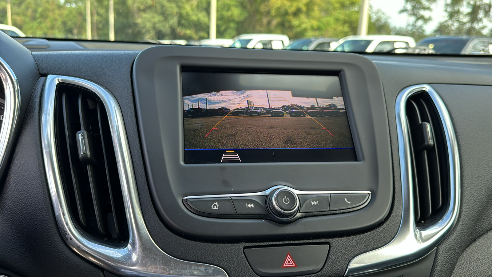 2021 Chevrolet Equinox LT 24