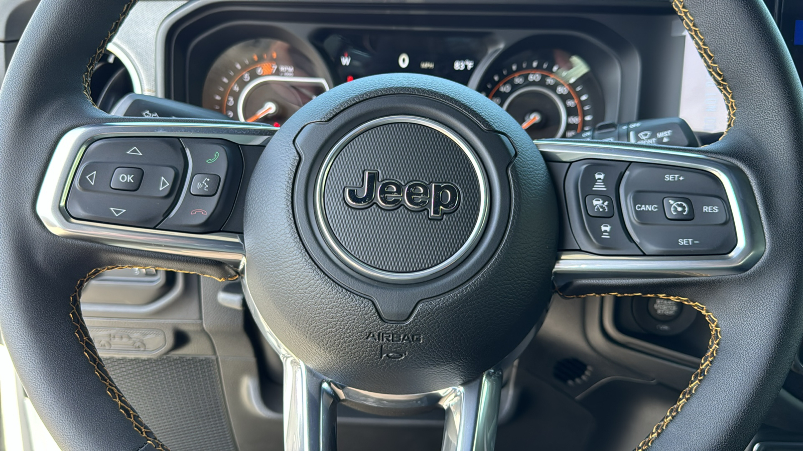 2024 Jeep Wrangler Sahara 19