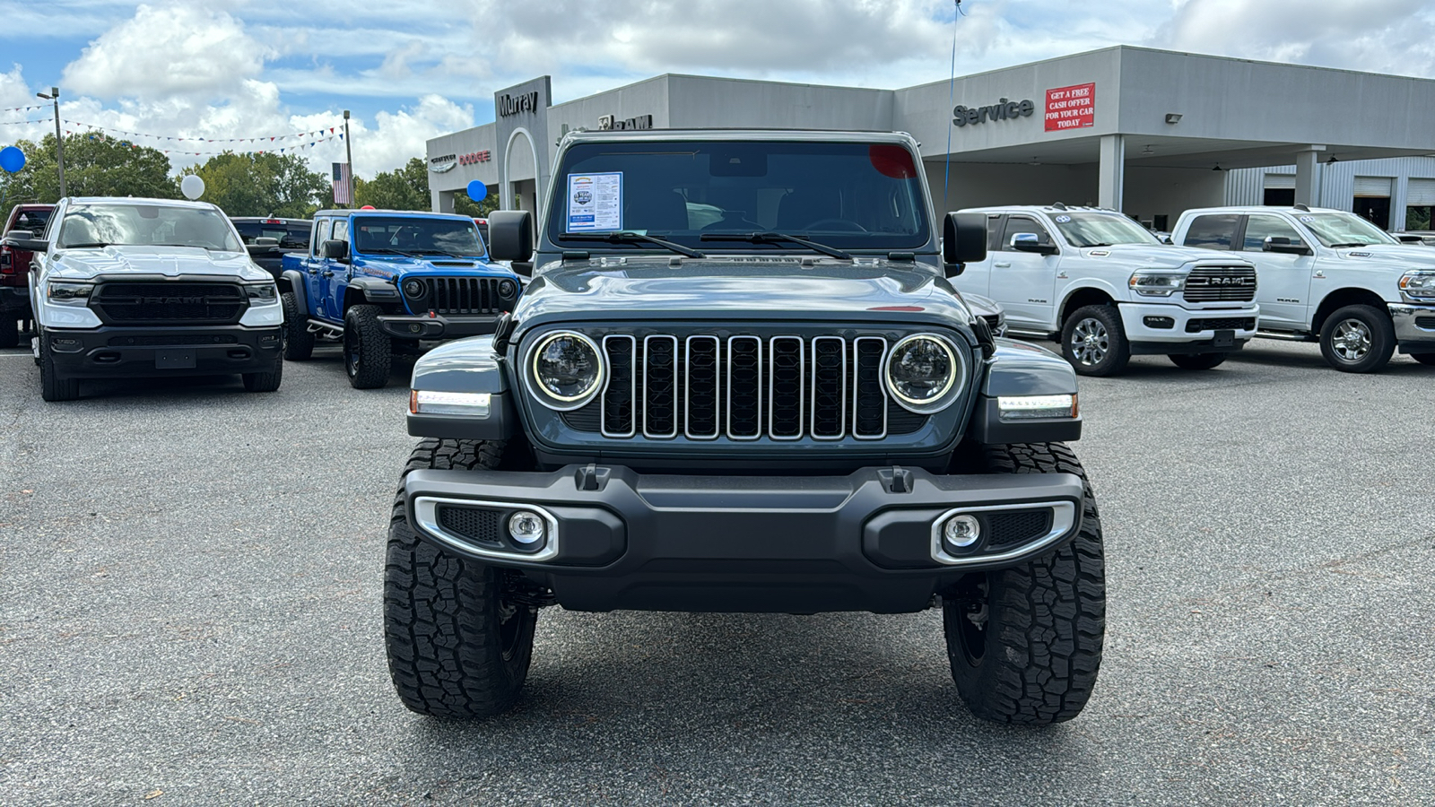 2024 Jeep Wrangler Sahara 12