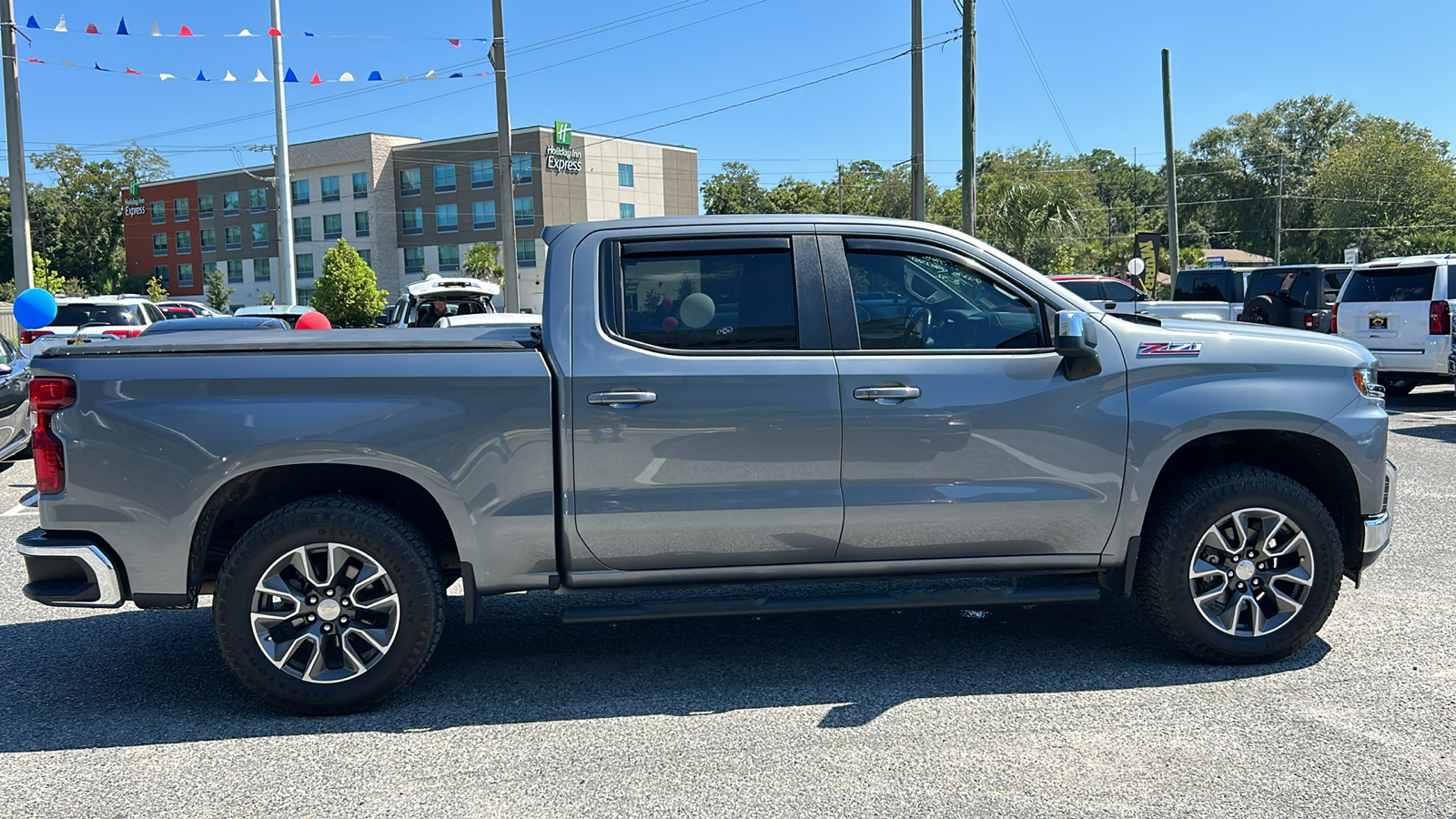 2020 Chevrolet Silverado 1500 LT 6