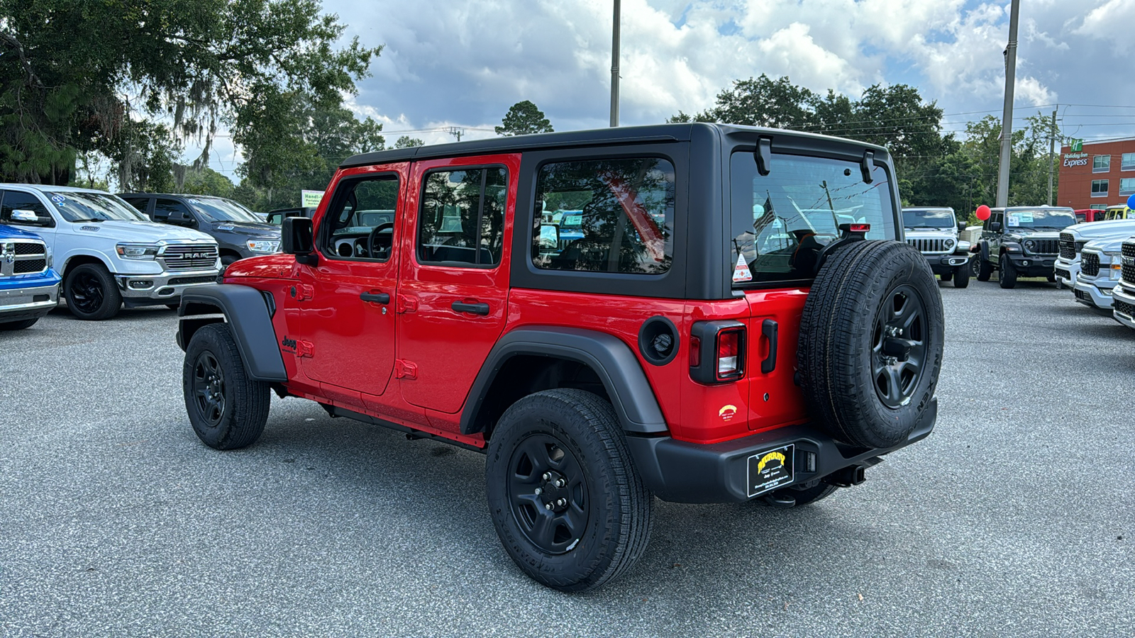 2024 Jeep Wrangler Sport 3