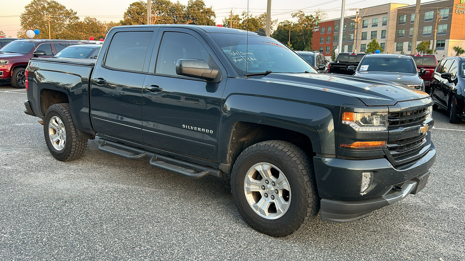 2018 Chevrolet Silverado 1500 LT 5