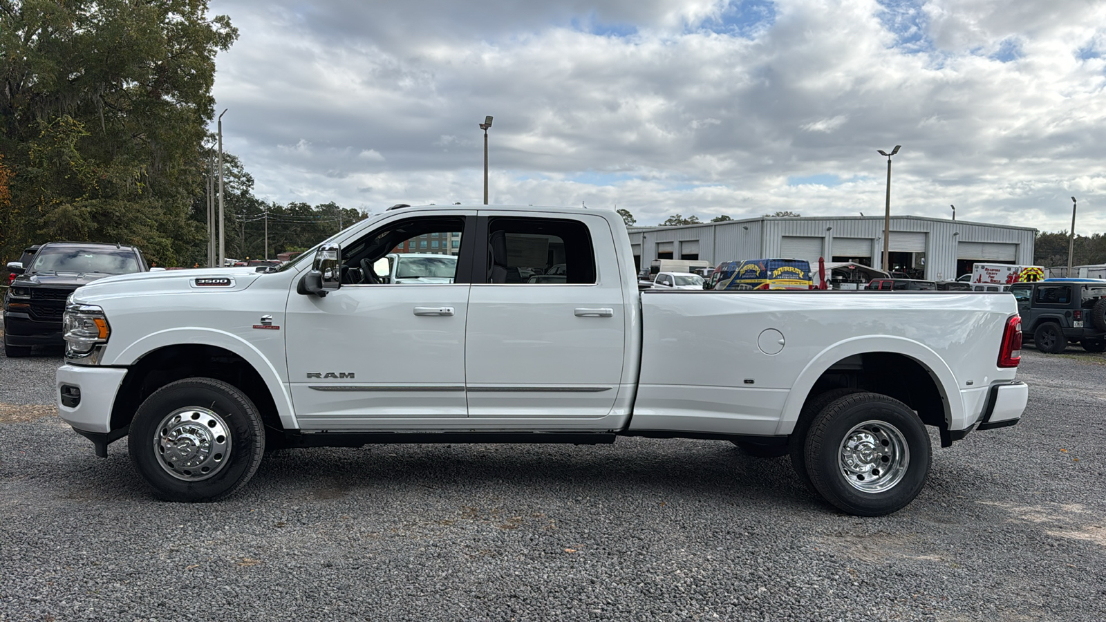 2024 Ram 3500 Limited 2