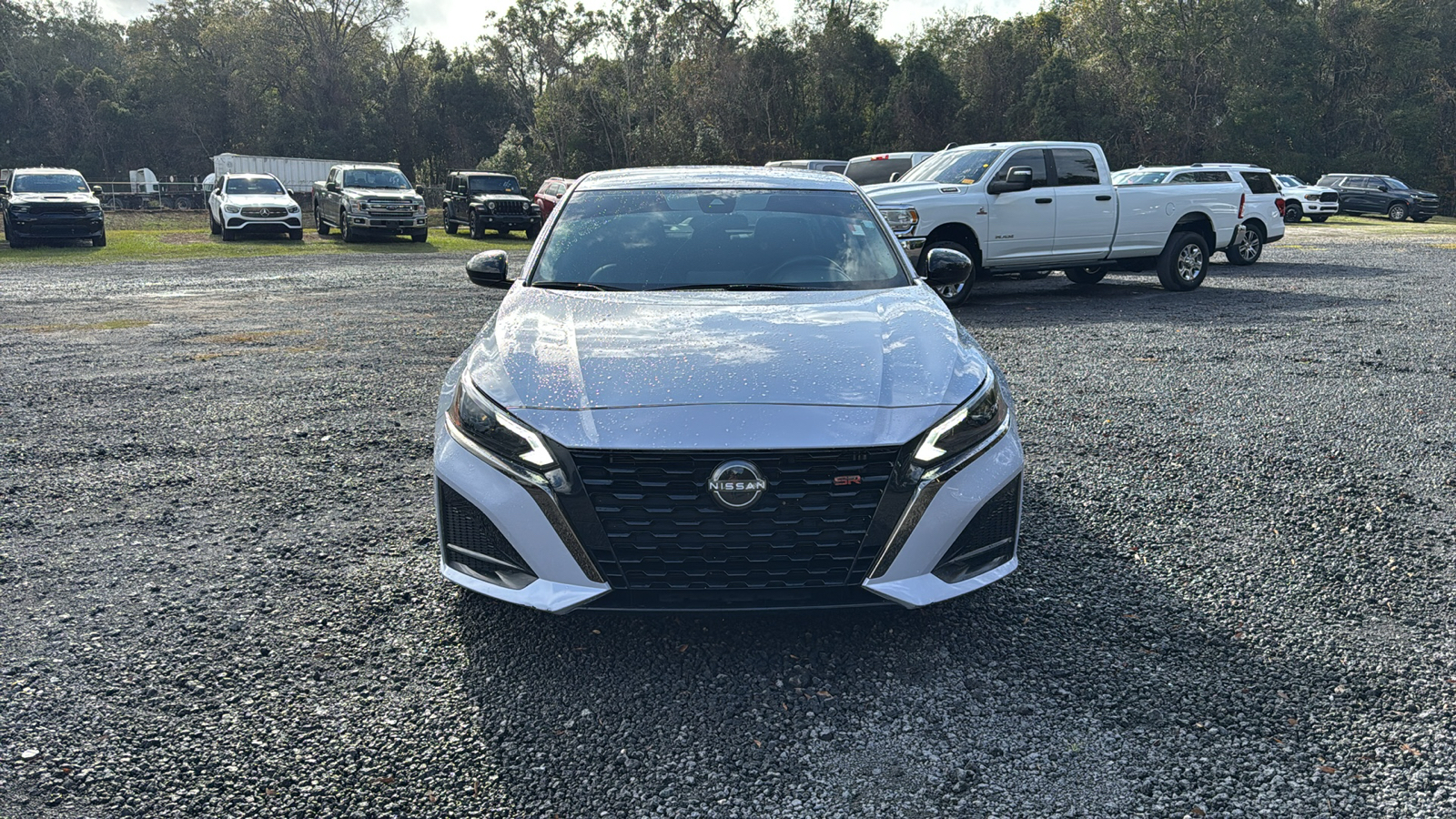 2023 Nissan Altima 2.5 SR 10