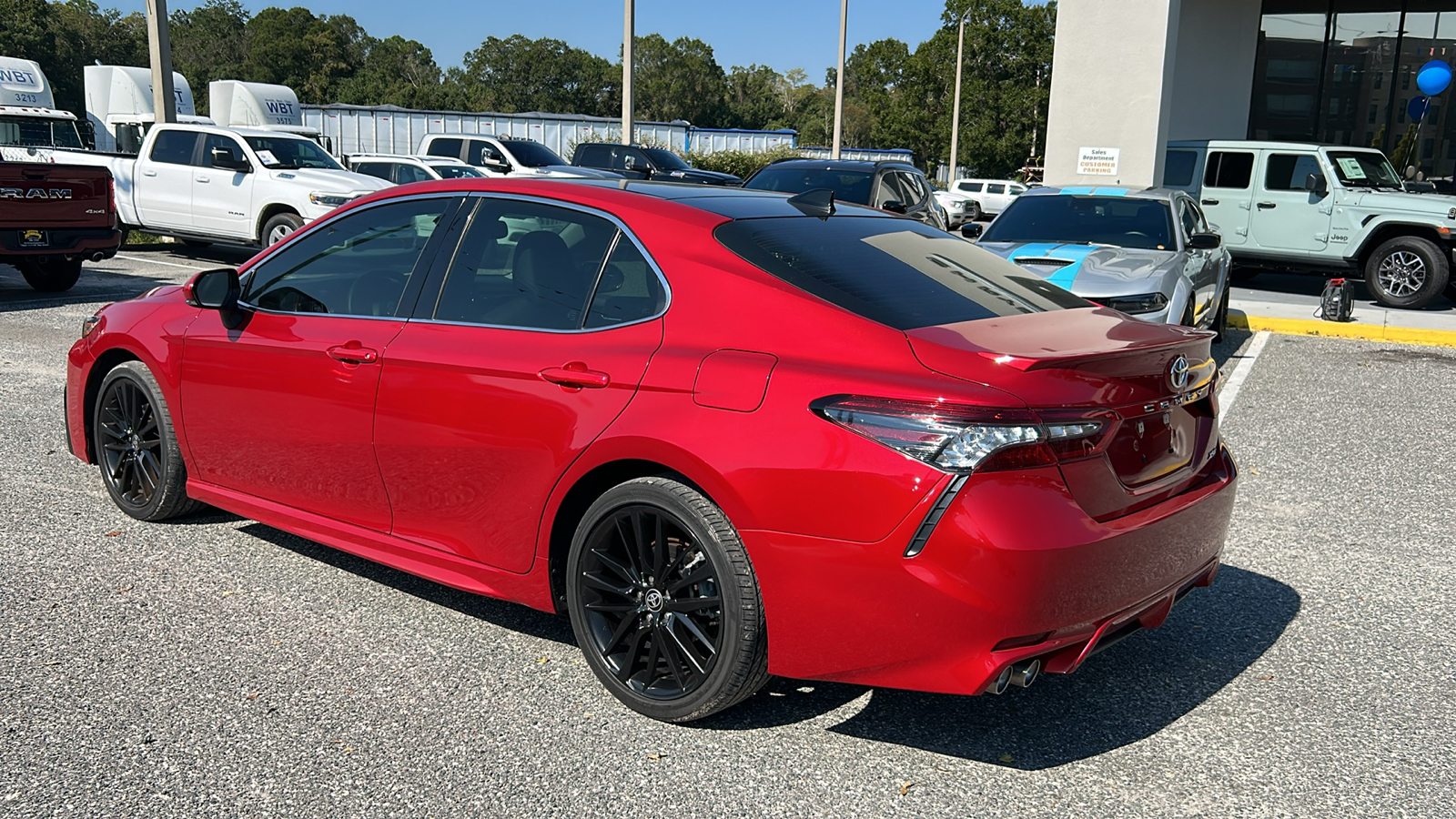 2021 Toyota Camry XSE 3