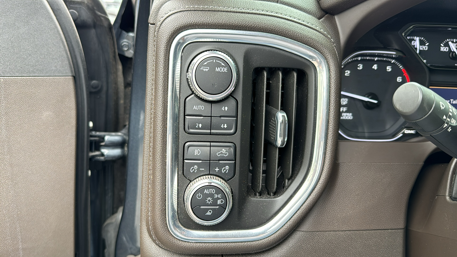 2021 GMC Sierra 1500 SLT 19