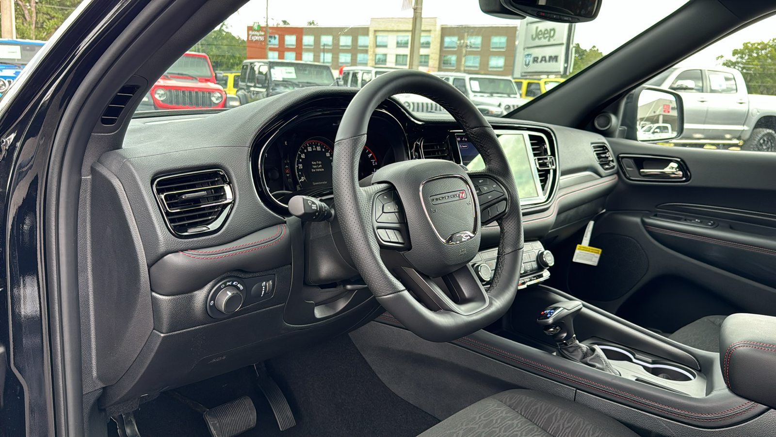 2025 Dodge Durango GT 32