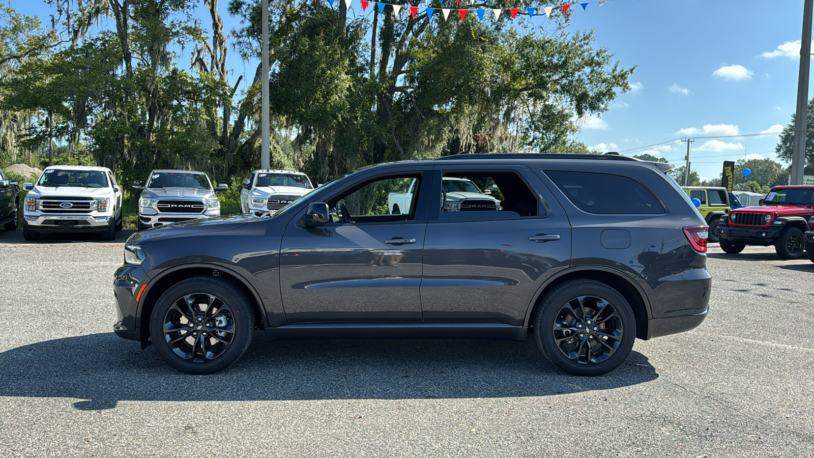 2025 Dodge Durango GT 2