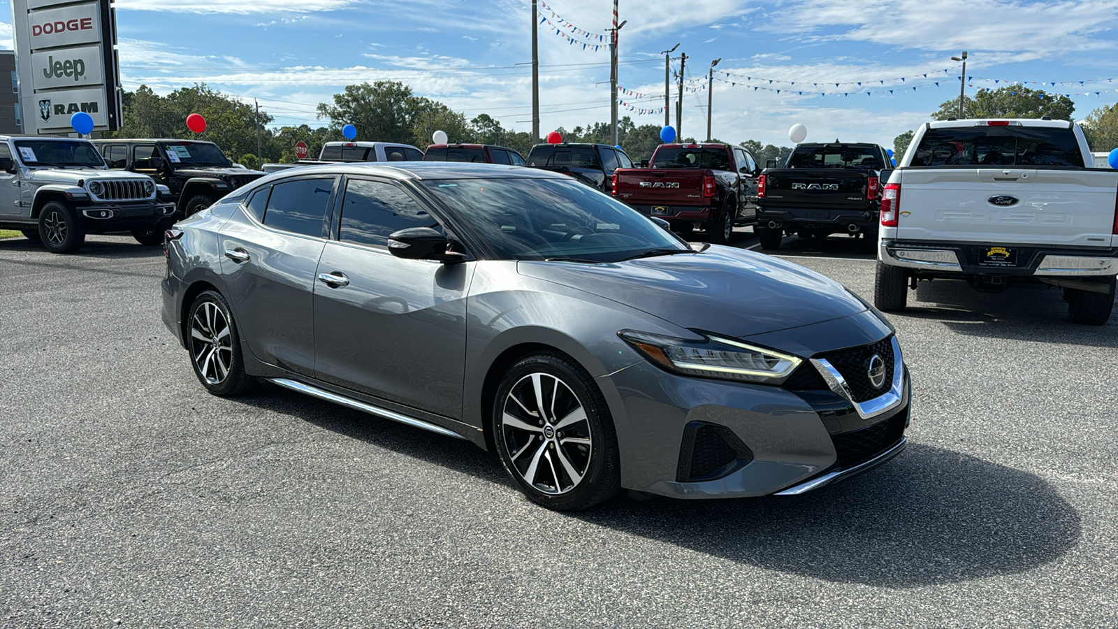 2021 Nissan Maxima SV 9