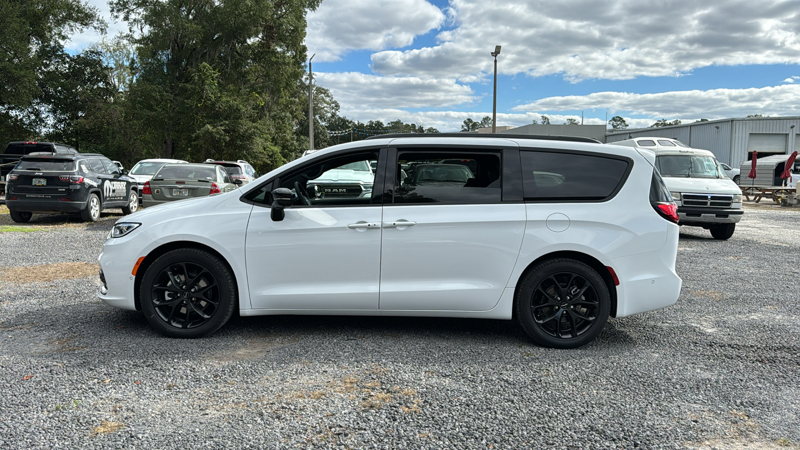 2025 Chrysler Pacifica Limited 2