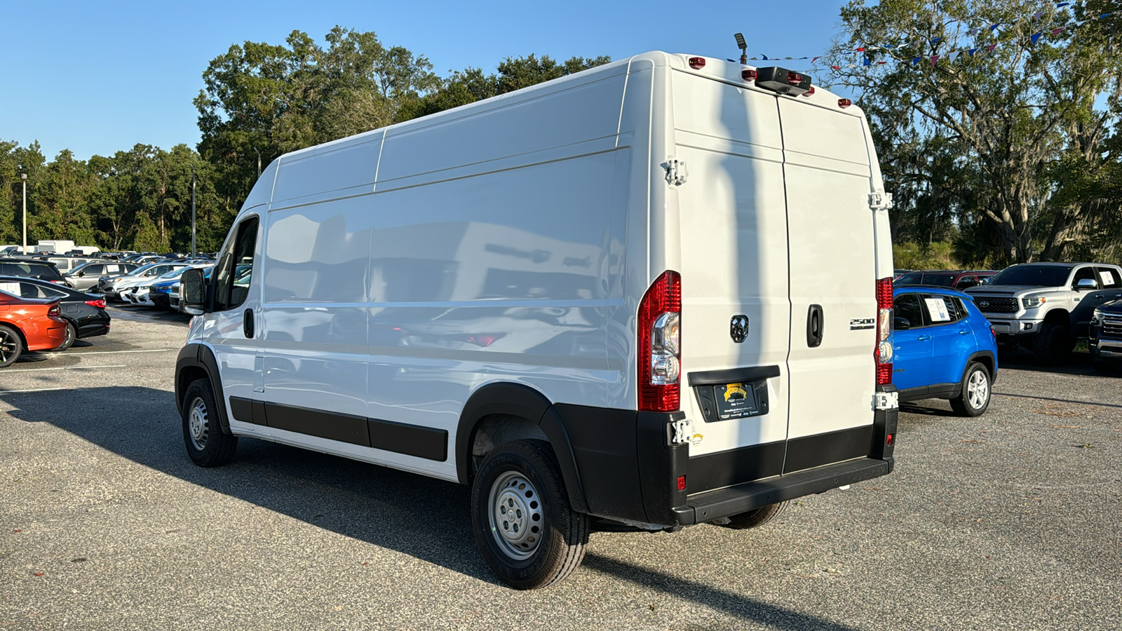 2025 Ram ProMaster 2500 High Roof 2