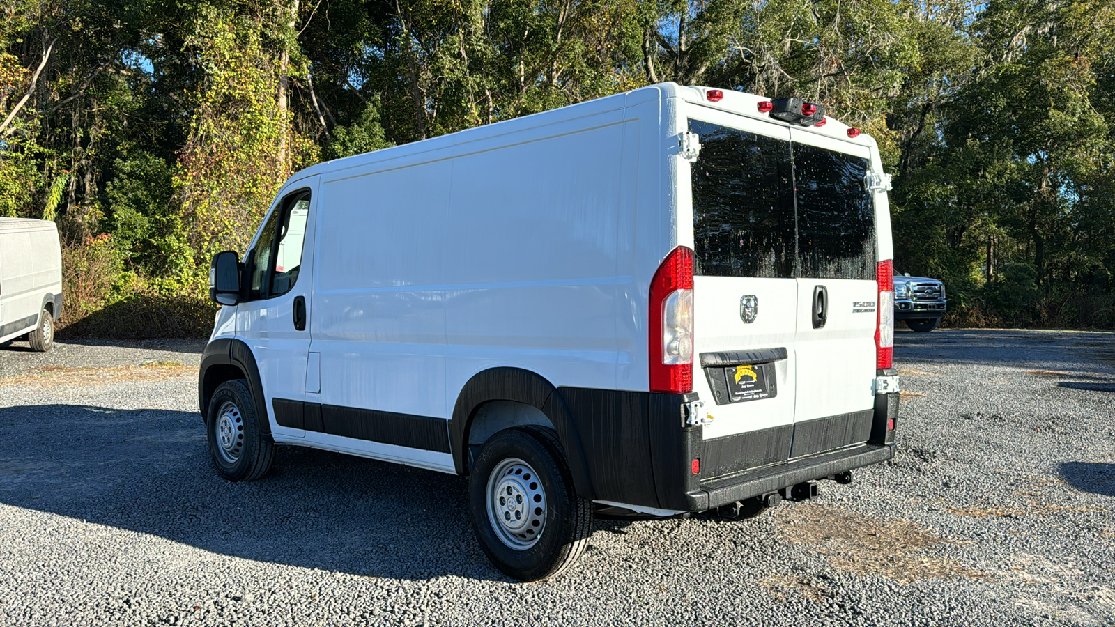 2025 Ram ProMaster 1500 Low Roof 3