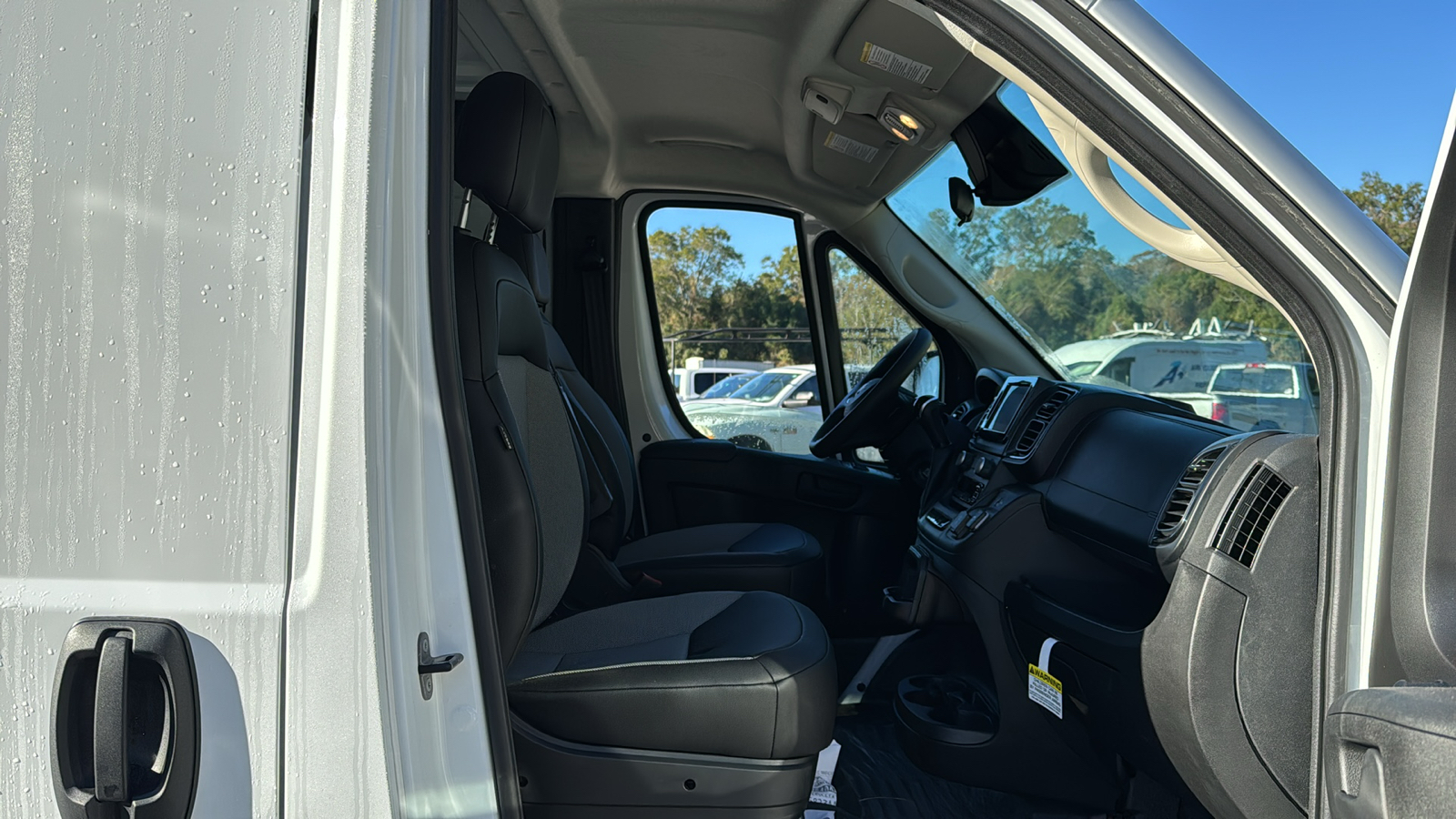 2025 Ram ProMaster 1500 Low Roof 13