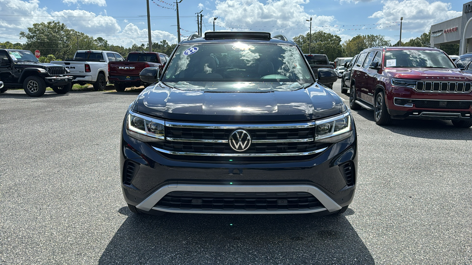 2022 Volkswagen Atlas  13