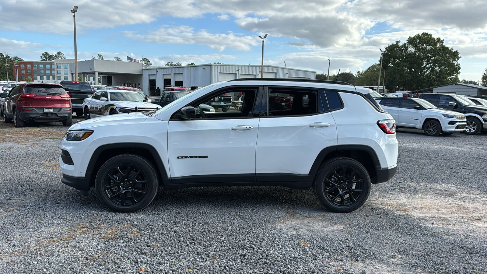 2025 Jeep Compass Latitude 2