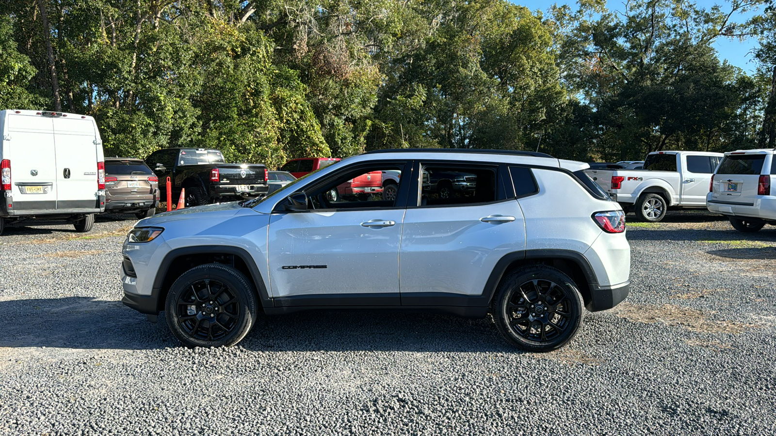 2025 Jeep Compass Latitude 2