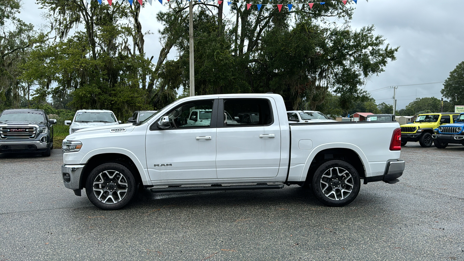 2025 Ram 1500 Laramie 2