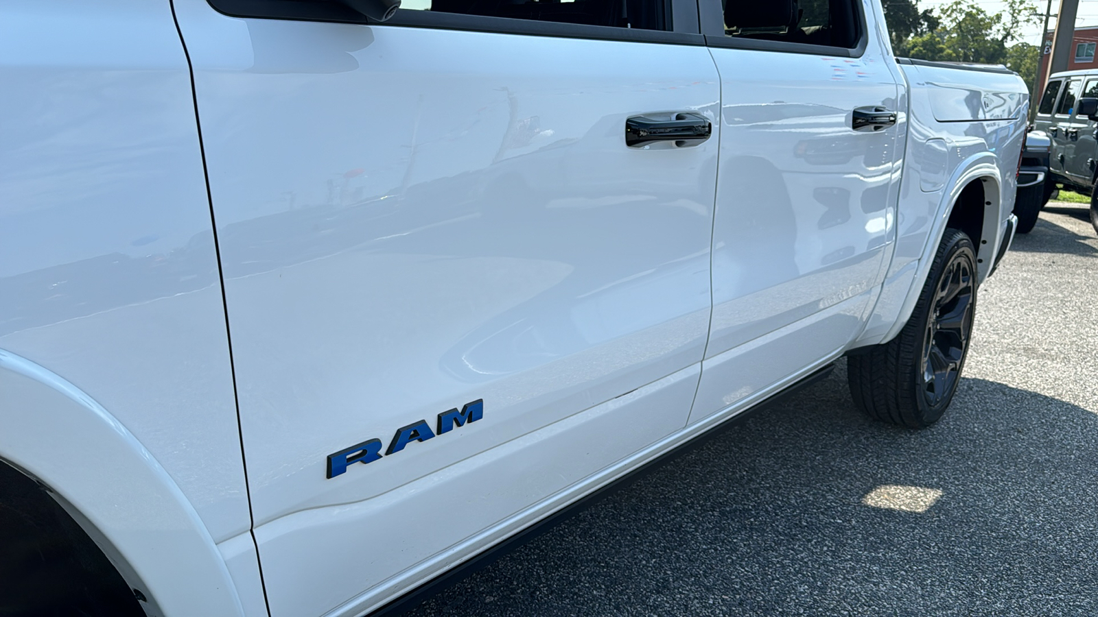 2023 Ram 1500 Limited 13