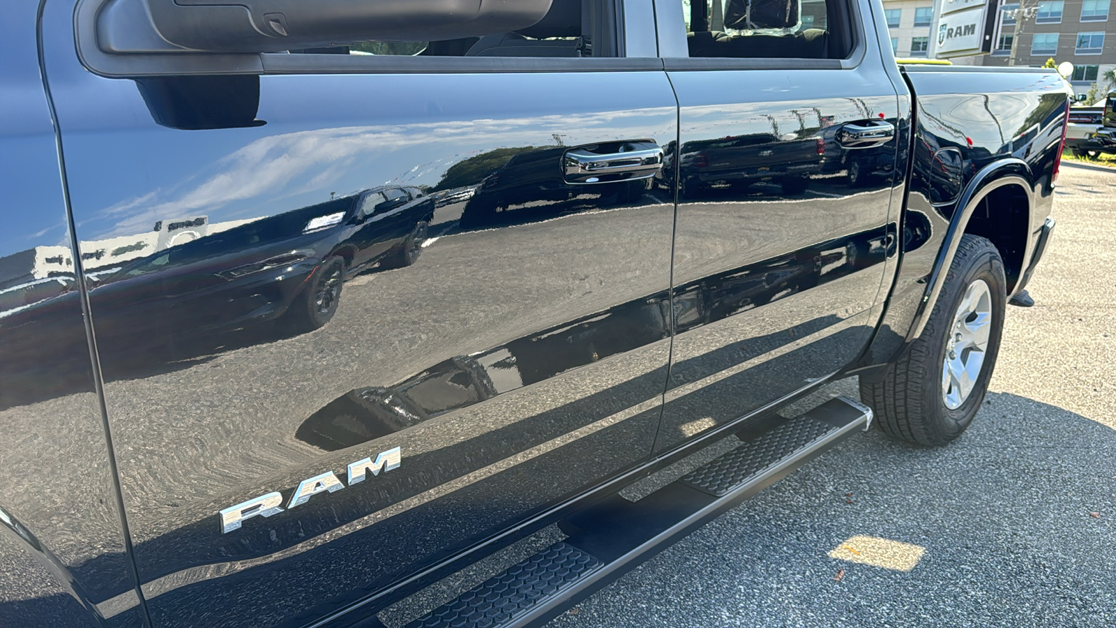 2025 Ram 1500 Big Horn/Lone Star 13