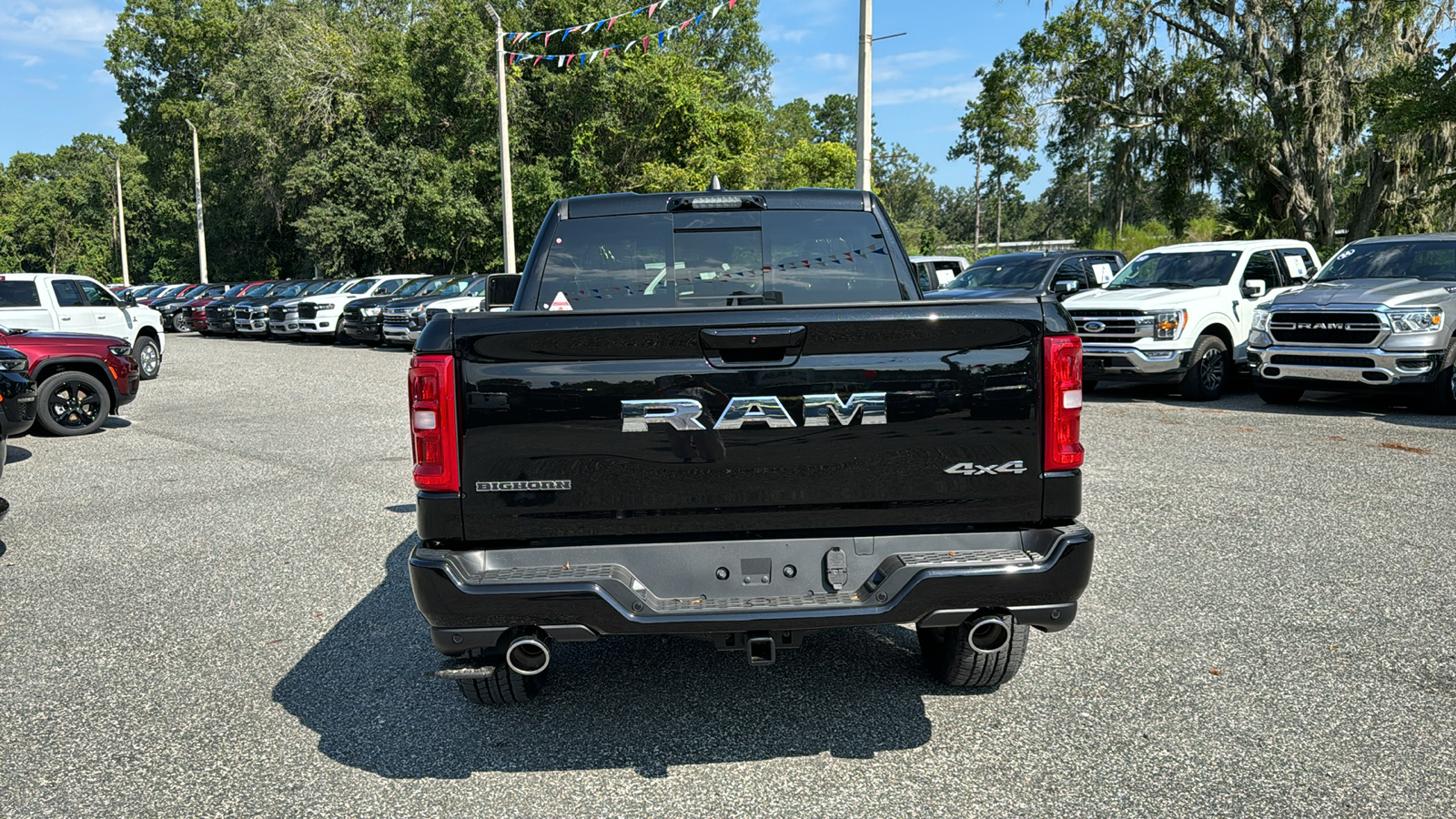 2025 Ram 1500 Big Horn/Lone Star 3