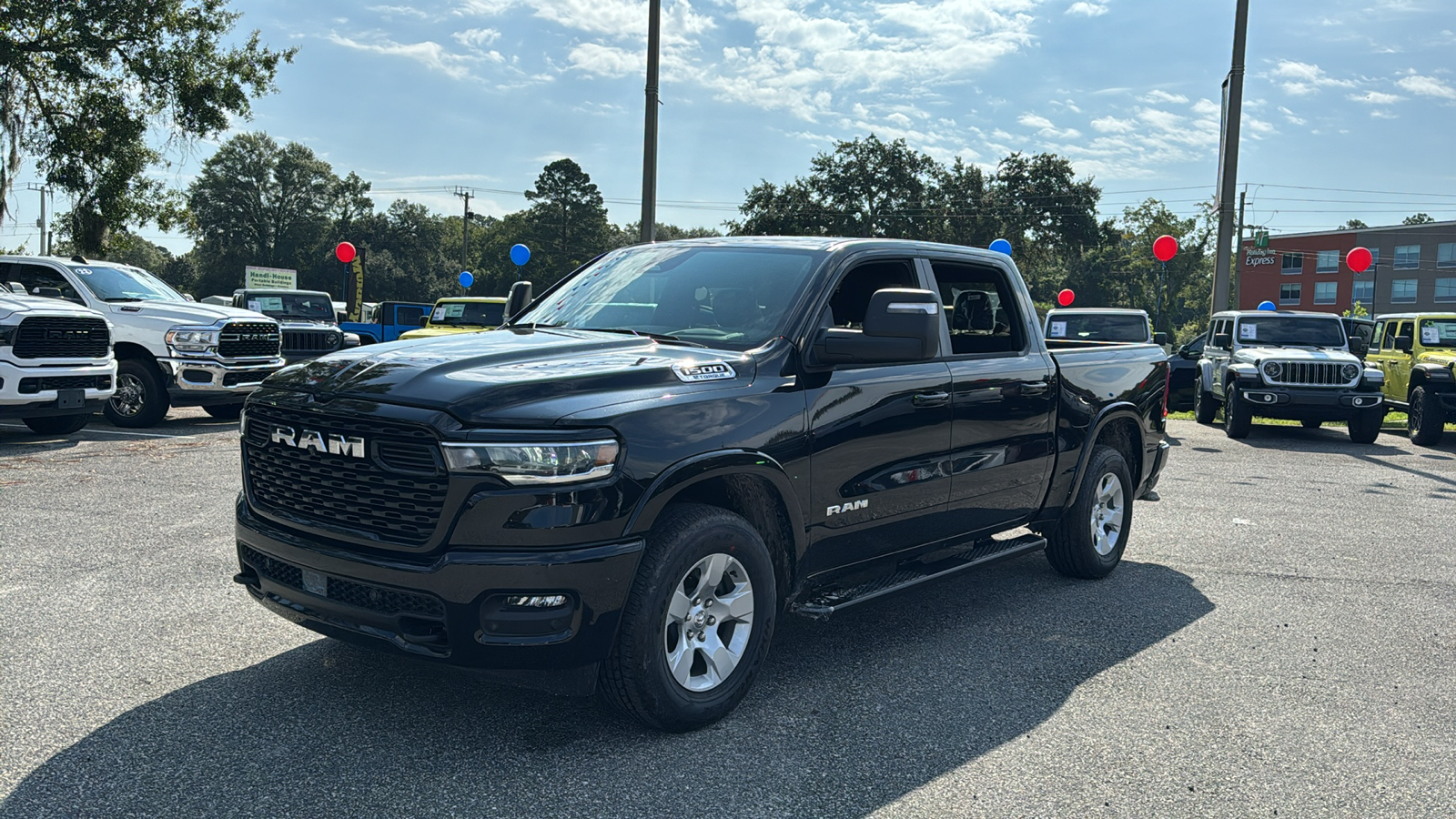 2025 Ram 1500 Big Horn/Lone Star 1