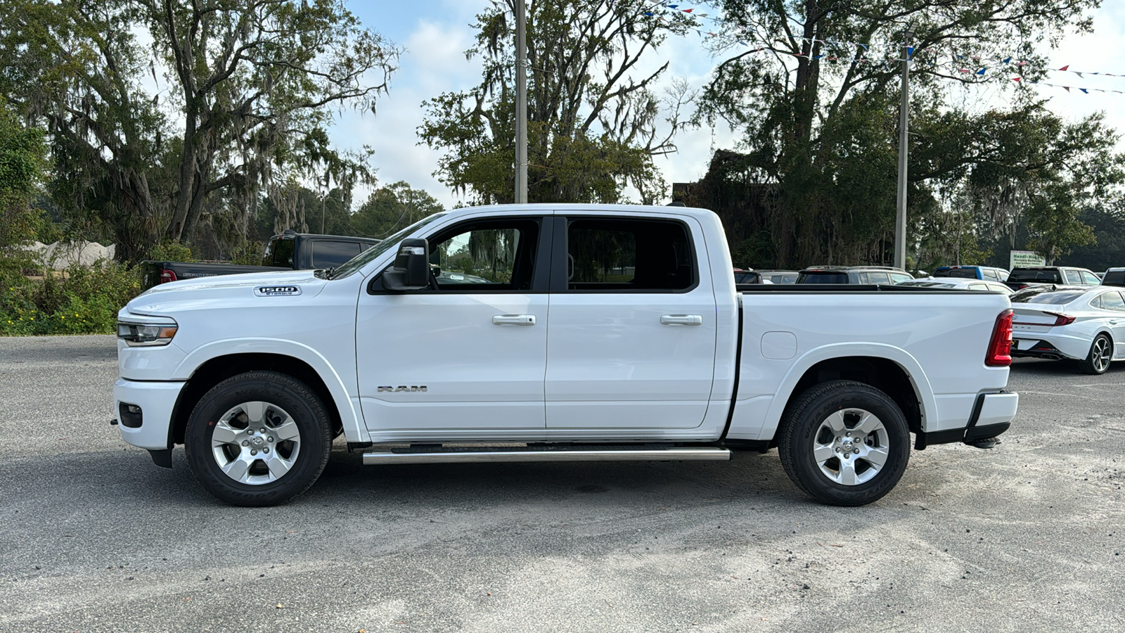 2025 Ram 1500 Big Horn/Lone Star 2