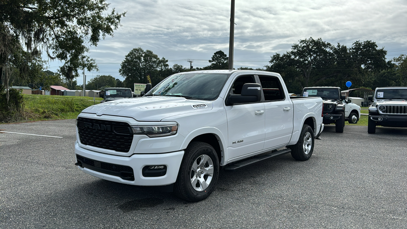 2025 Ram 1500 Big Horn/Lone Star 1