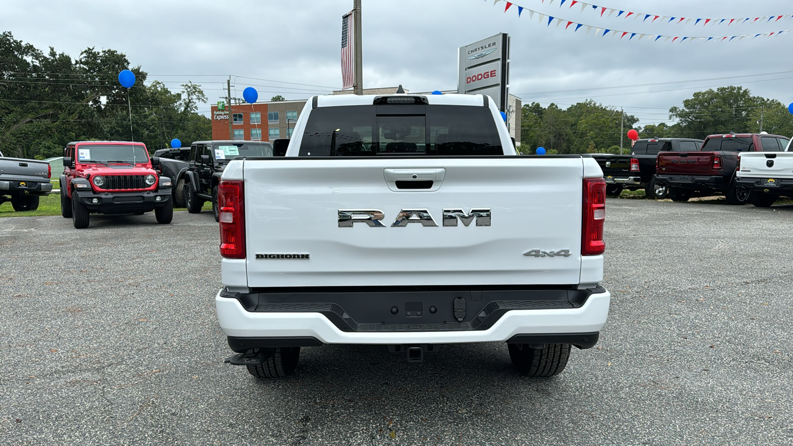 2025 Ram 1500 Big Horn/Lone Star 4