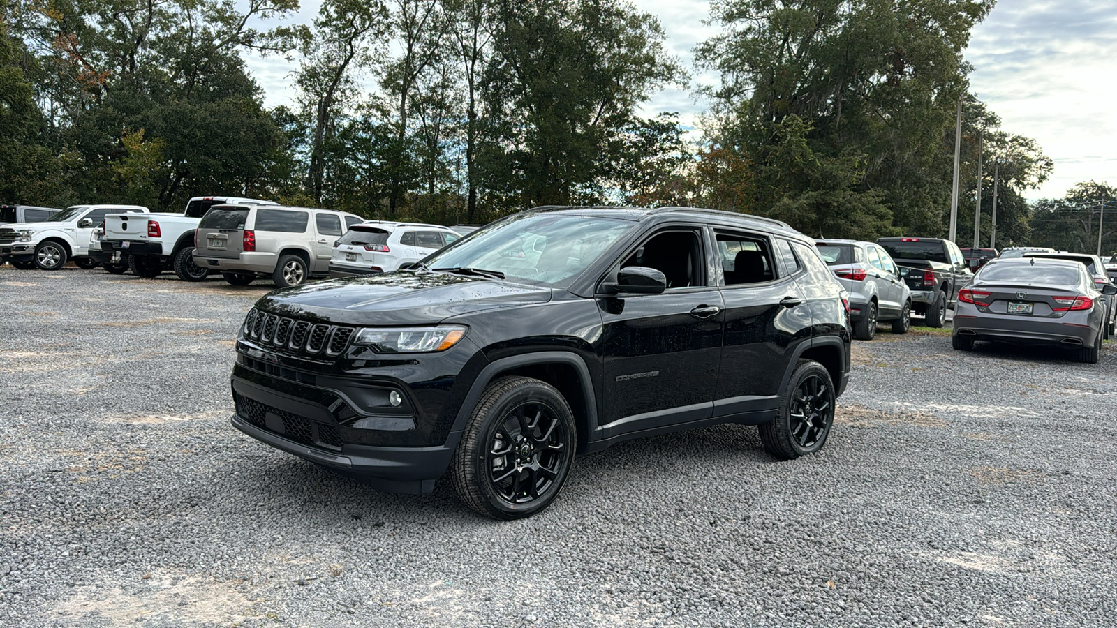 2025 Jeep Compass Latitude 1