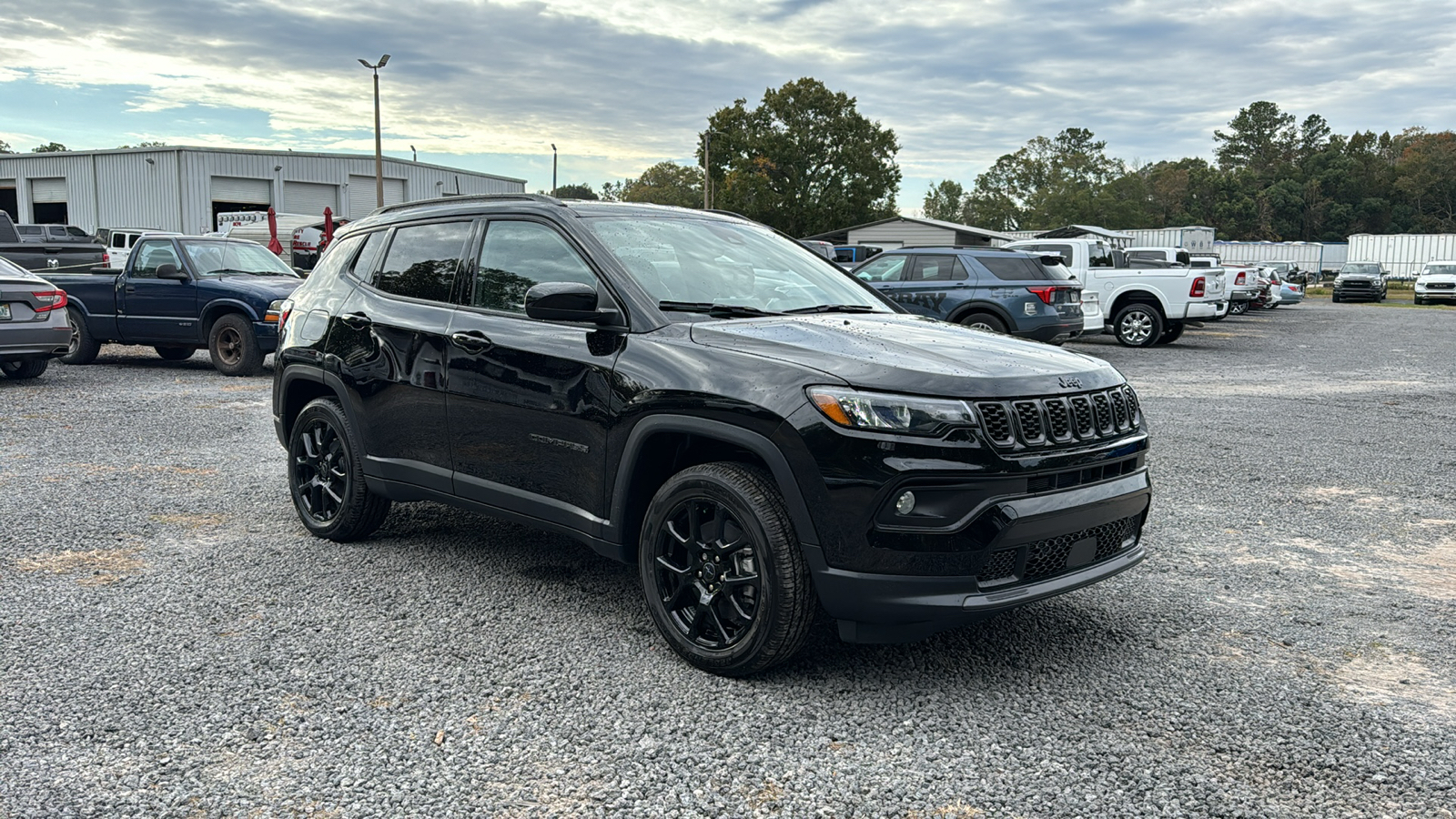 2025 Jeep Compass Latitude 12